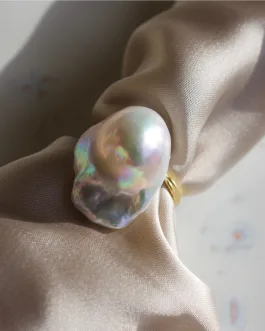 Angelic – Statement Pearl Ring