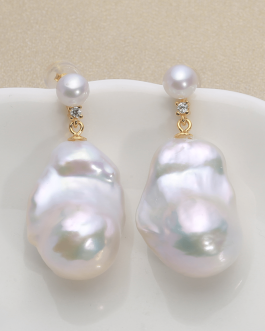 Victoria – Bridal Pearl Earrings