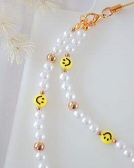 “Happy Moments” | Smiling Face & Pearls Beaded Phone Lanyard