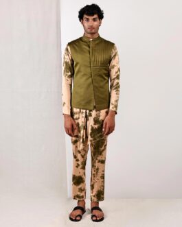 Trevor – Green Asymmetrical Pleated Jacket with Tie & Dye Pleated Kurta Set
